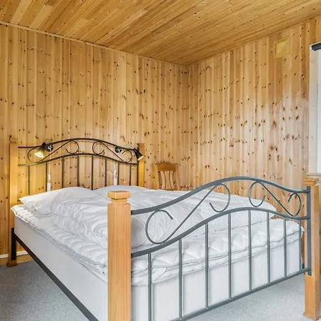 3 Bedroom In * Tarm