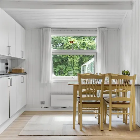 3 Bedroom In * Tarm